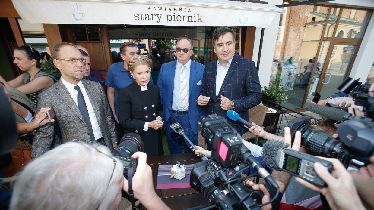 Юлию Тимошенко оштрафовали за незаконное пересечение границы вместе с Саакашвили