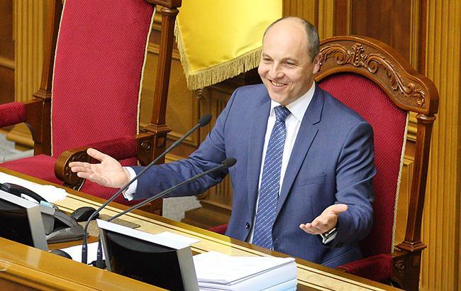 Глава Верховной Рады поведал о существенной экономии на депутатах-прогульщиках