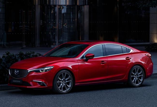 Обновленная Mazda 6 поступит в продажу в конце октября 