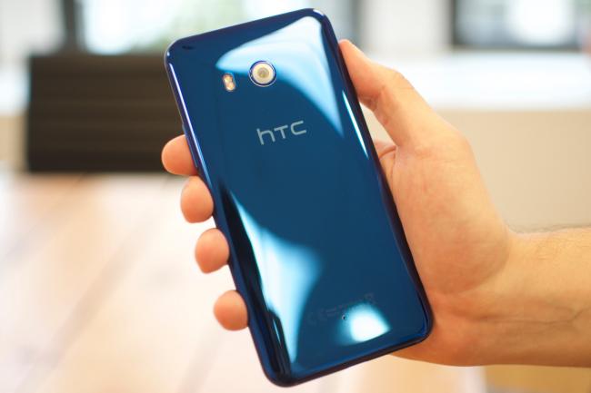 Новый флагман HTC засветился в Сети (ФОТО)