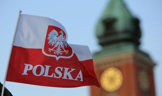 Теракт в Польше: неизвестный устроил резню в торговом центре