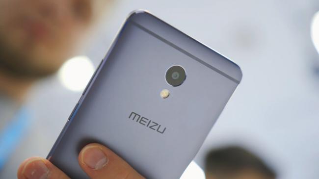 В Сети появились снимки загадочного смартфона от Meizu (ФОТО)
