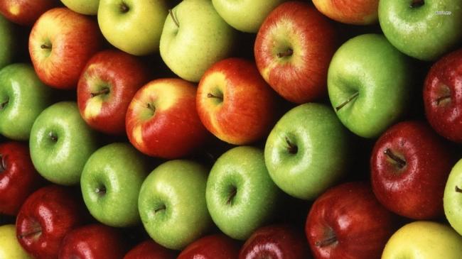 Ученые рассказали, как правильно мыть яблоки