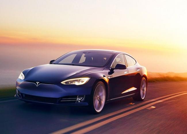Электрокар Tesla Model S станет универсалом