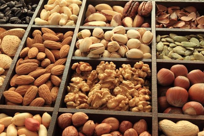 Ученые выяснили, как орехи и арахис влияют на здоровье