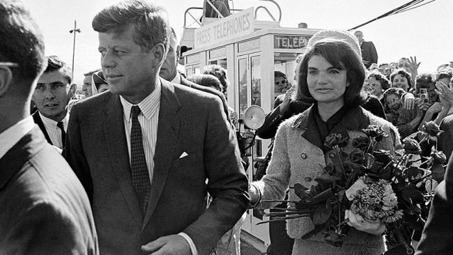 В США рассекретили еще 676 документов по делу об убийстве Кеннеди