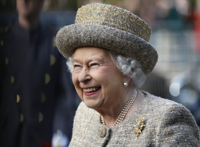 У королевы Елизаветы II нашли в офшорах миллионы долларов