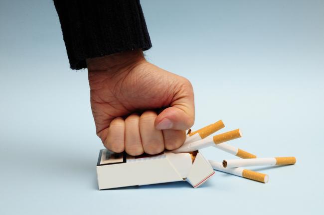 Ученые установили, почему бросить курить так сложно