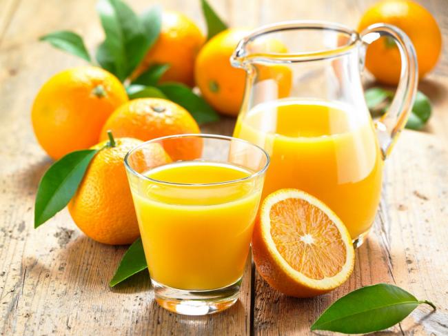Ученые рекомендуют регулярно пить апельсиновый сок