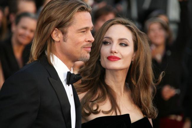 Анджелина Джоли пытается вернуть бывшего мужа необычным способом