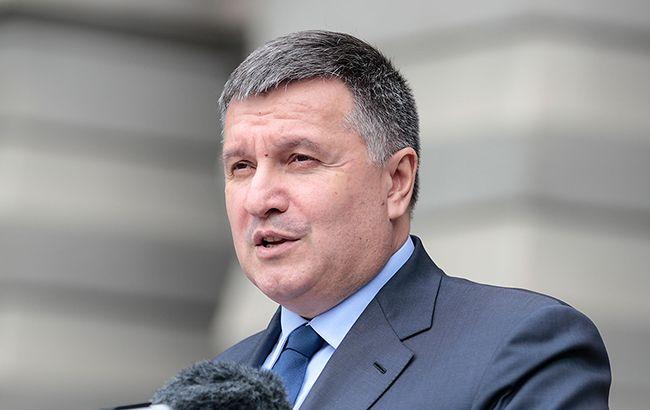 Глава МВД Украины назвал депутата Верховной Рады "мерзавцем" и "провокатором" 
