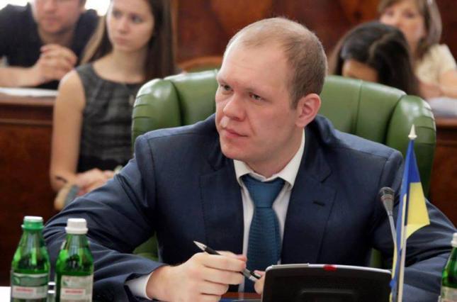 Каникулы отменяются: украинского политика не отпустили за границу