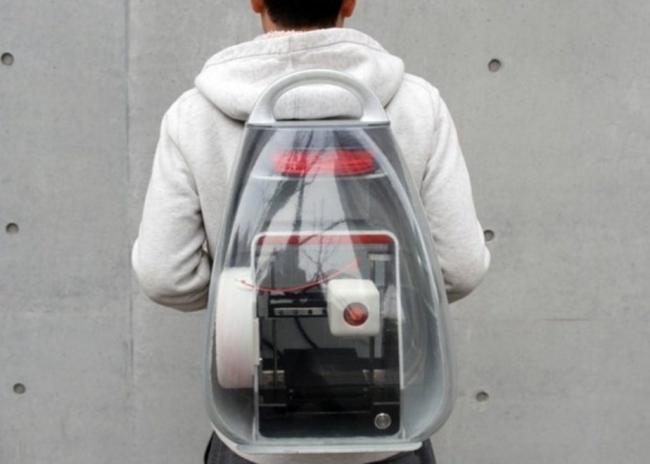 Презентован компактный 3D-принтер, встроенный в рюкзак (ВИДЕО)