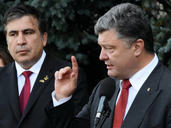 Саакашвили прокомментировал акцию сторонников Порошенко в центре Киева