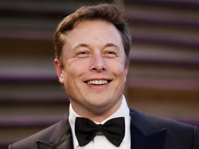 Маск пообещал выпустить электропикап Tesla
