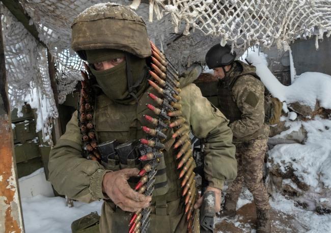 Боевики на Донбассе стреляют из запрещенного оружия, ВСУ жестко отвечают огнем