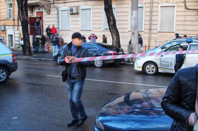 Бойня в Одессе: злоумышленник открыл огонь по сотрудникам полиции