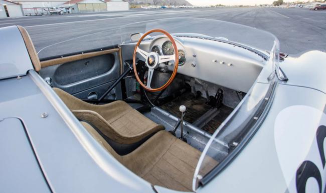 Знаменитый спортивный автомобиль продали за пять миллионов долларов (ФОТО)
