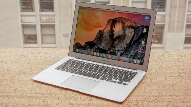 Apple работает над заменой MacBook Air