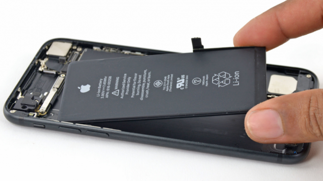 Новое поколение iPhone получит необычный аккумулятор