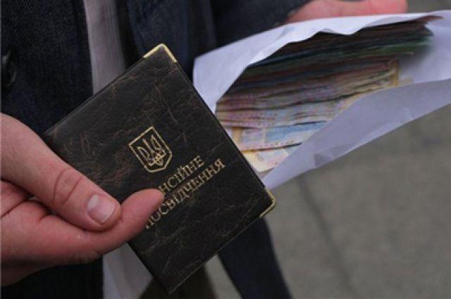 В украинском правительстве заявили о существенном росте пенсионных выплат