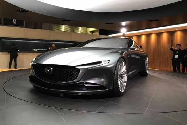 Новый автомобиль Mazda признан самым красивым концепт-каром года (ФОТО)