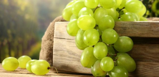 Виноград поможет справиться с депрессией, – ученые