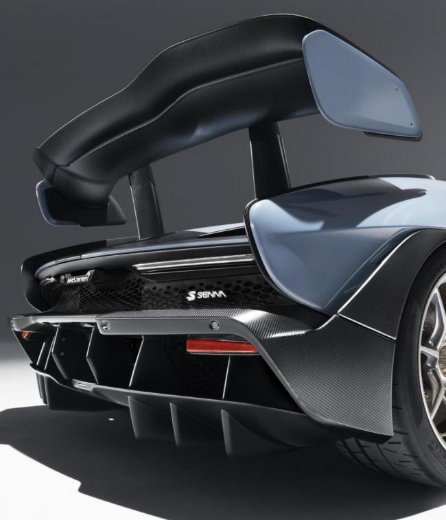 Впечатляющий результат: новый суперкар McLaren разгоняется до "сотни" за 2,8 секунды (ФОТО)