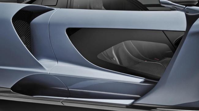 Впечатляющий результат: новый суперкар McLaren разгоняется до "сотни" за 2,8 секунды (ФОТО)
