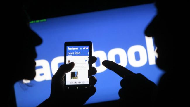 Скандал за скандалом. Facebook снова попался на сборе личных данных