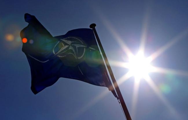 Изгнание продолжается: НАТО высылает российских дипломатов