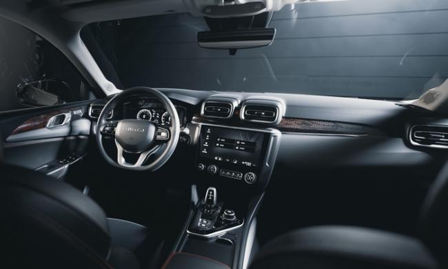 Китайцы представили конкурента кроссоверам от Audi и Mercedes (ФОТО)
