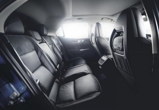 Китайцы представили конкурента кроссоверам от Audi и Mercedes (ФОТО)