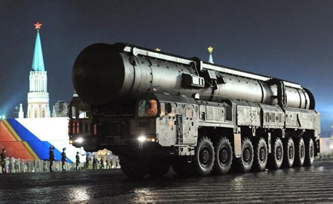 Гонка вооружений: в России испытали новую баллистическую ракету (ВИДЕО)