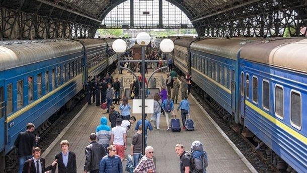 В "Укрзализныце" показали, как вырастут цены на билеты в поездах