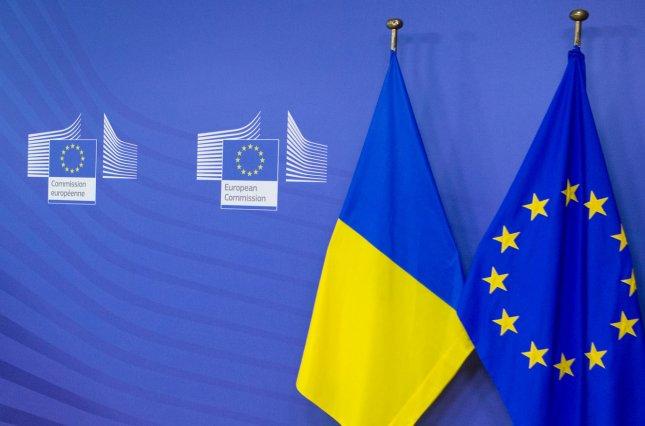 Высланным из стран ЕС российским дипломатам запретят въезд в Украину