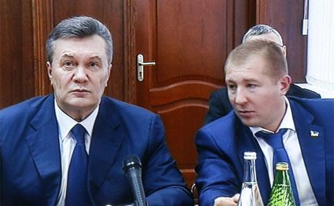 Адвокаты Януковича вызвали полицию после заседания суда