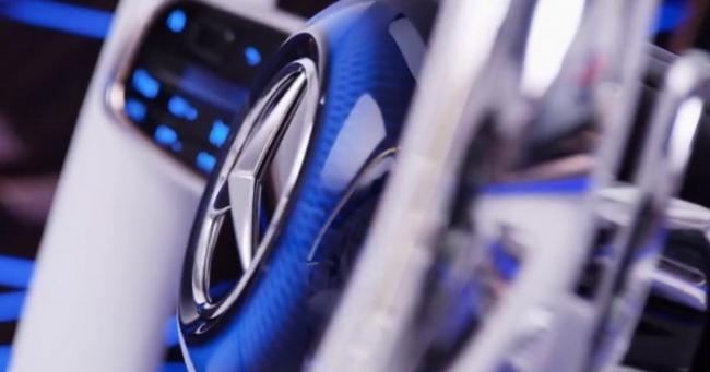 Компания Mercedes-Benz готовит к презентации самый роскошный внедорожник в истории