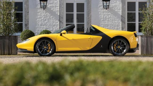 Абсолютный эксклюзив: уникальный автомобиль Ferrari выставили на аукцион (ФОТО)