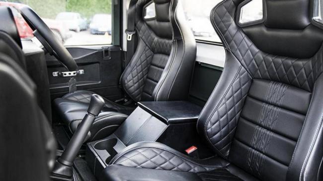Компания Land Rover готовит конкурента внедорожнику от Mercedes-Benz (ФОТО)