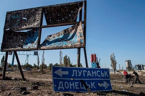 На Донбассе 42 обстрела за сутки, потери оккупантов - четыре человека