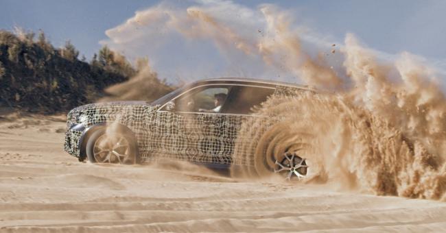 Немецкая компания BMW готовит к презентации внедорожник нового поколения (ФОТО)