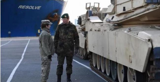 Учения НАТО: в страны Балтии и Польшу перебрасывают тысячи боевых машин