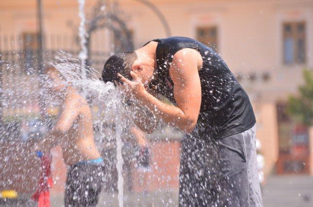 В Министерстве здравоохранения Украины рассказали, как спастись от летней жары