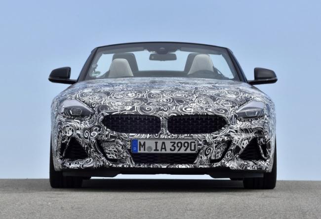Компания BMW опубликовала первые изображения нового автомобиля (ФОТО)