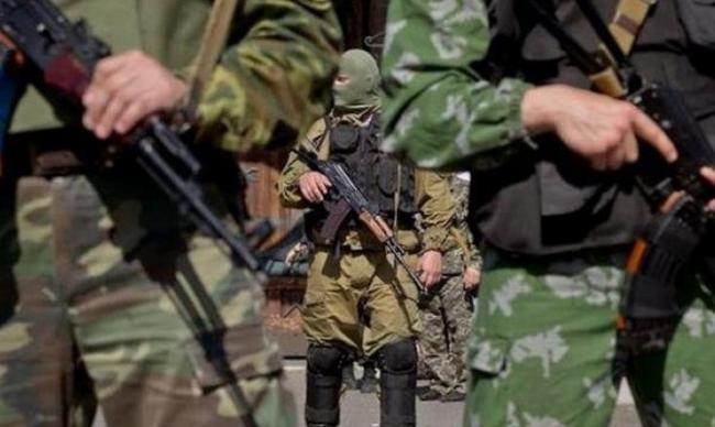 Пророссийские боевики не прекращают обстрелы на Донбассе