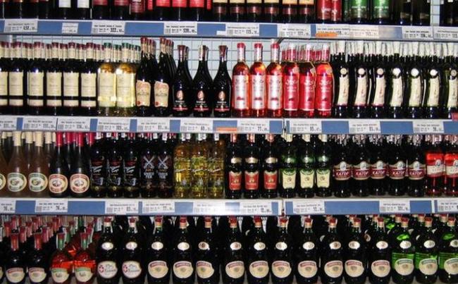 В Кабинете Министров Украины предложили поднять цены на алкоголь