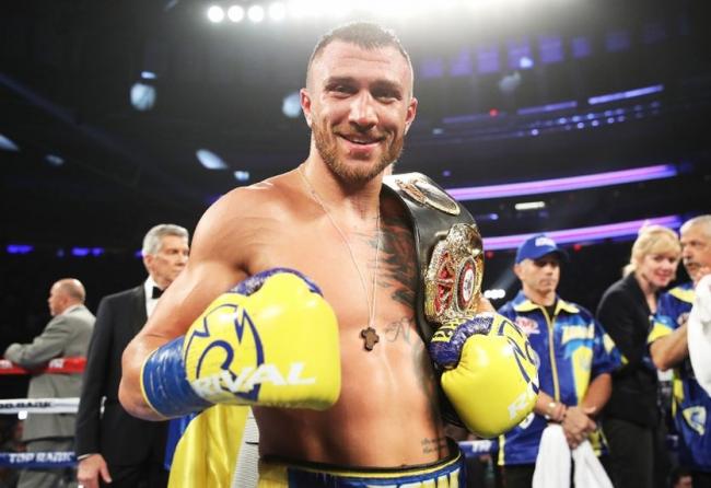 Украинца признали лучшим боксером мира