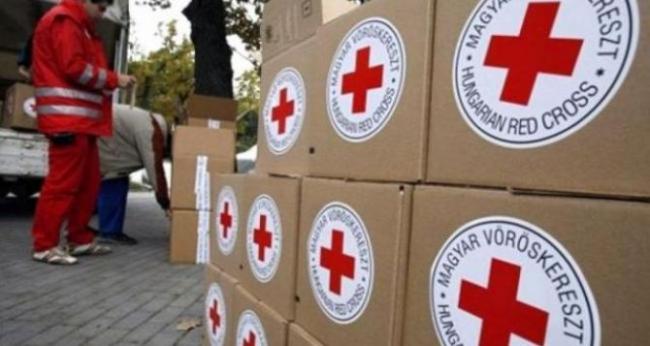 Красный Крест отправил на Донбасс семь грузовиков с гумпомощью