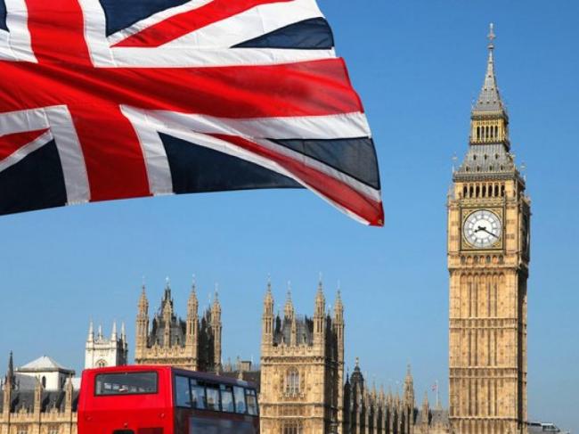 Великобритания признала наличие проблем при выдаче виз украинцам